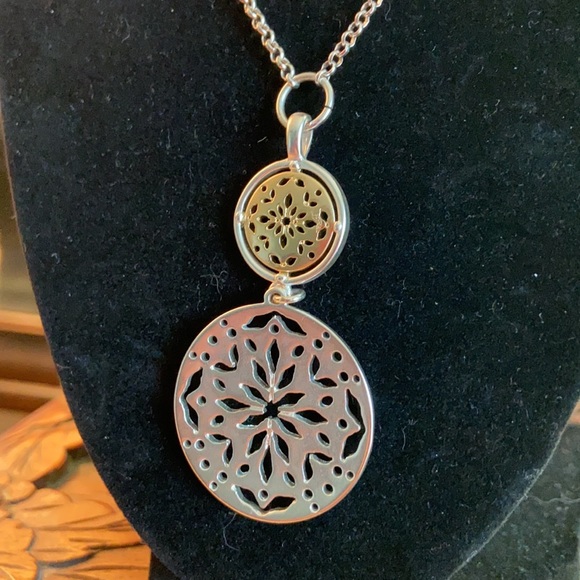 Lucky Brand long silver and gold Necklace - Picture 2 of 6